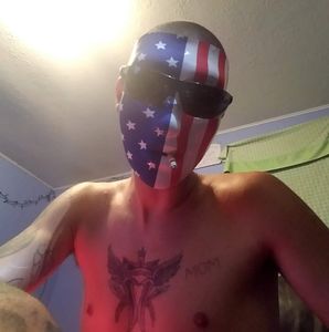 Meet your Posher, Blake